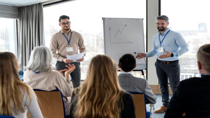 8 أدوات لبدء تدريب الموظفين